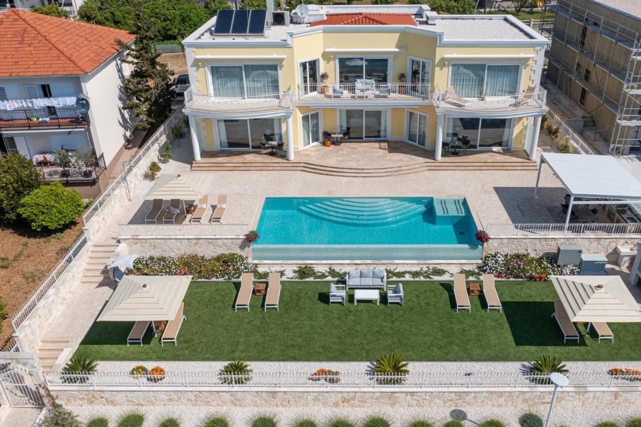 Villa Bella Vista Am Meer Trogir Buitenkant foto
